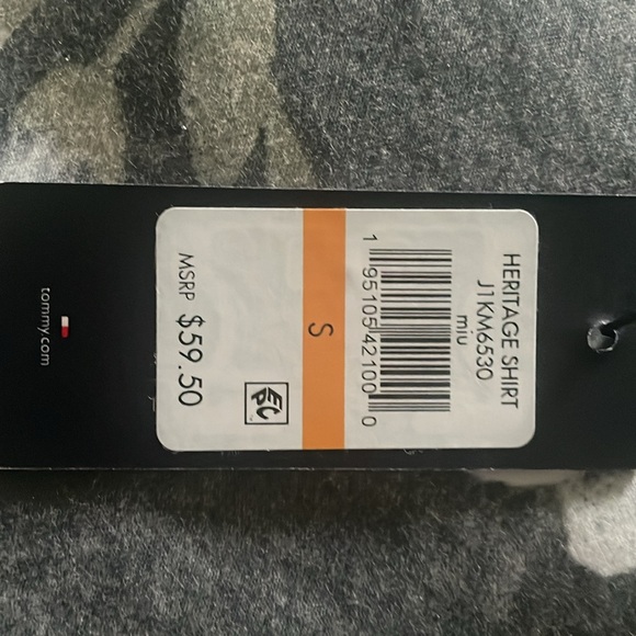 Tommy Hilfiger Long sleeve button down shirt - Picture 7 of 7